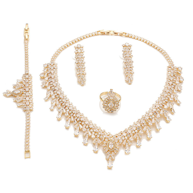 Elegant 4-Piece Zirconia Jewelry Set™
